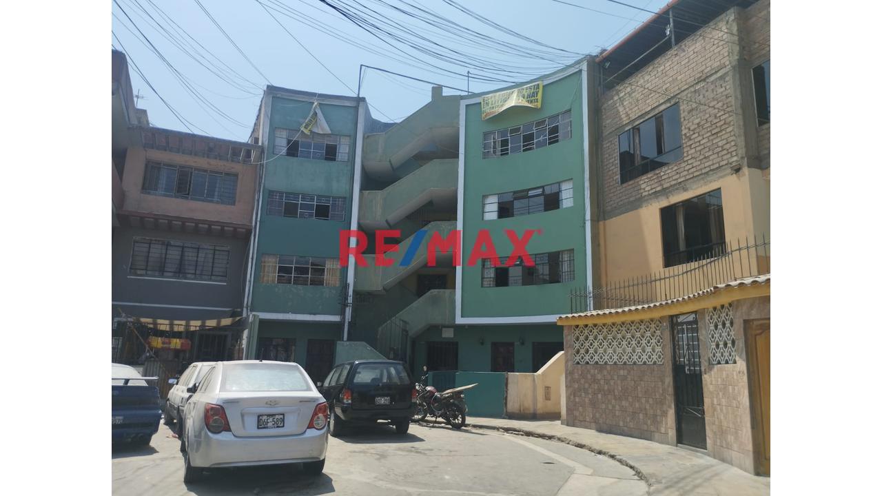 Vendo Departamento En El Rimac - Piso 3