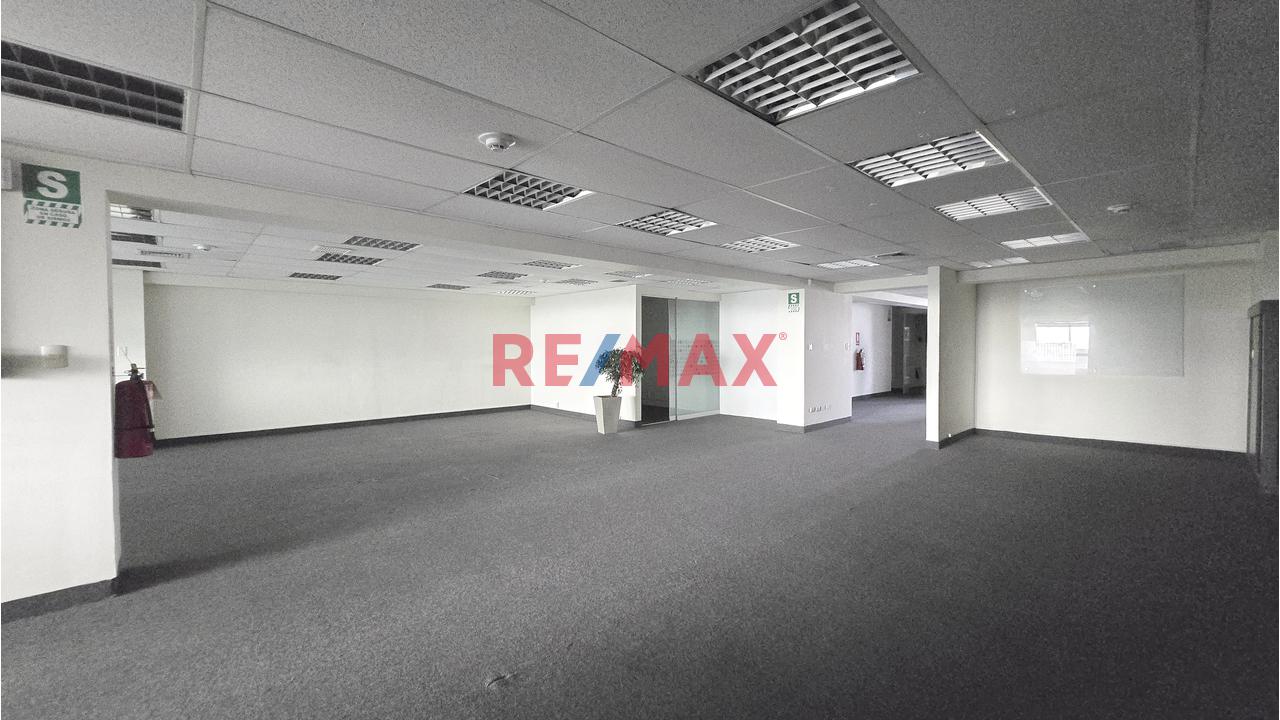 Oficina Ejecutiva En Alquiler En San Isidro – Ideal Para Firmas De Prestigio — foto 2