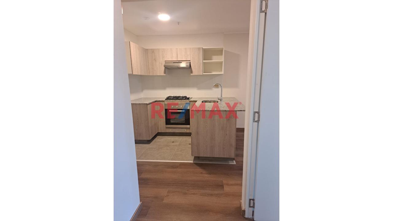 Venta Hermoso Departamento – Urb. Santa Catalina - La Victoria — foto 4