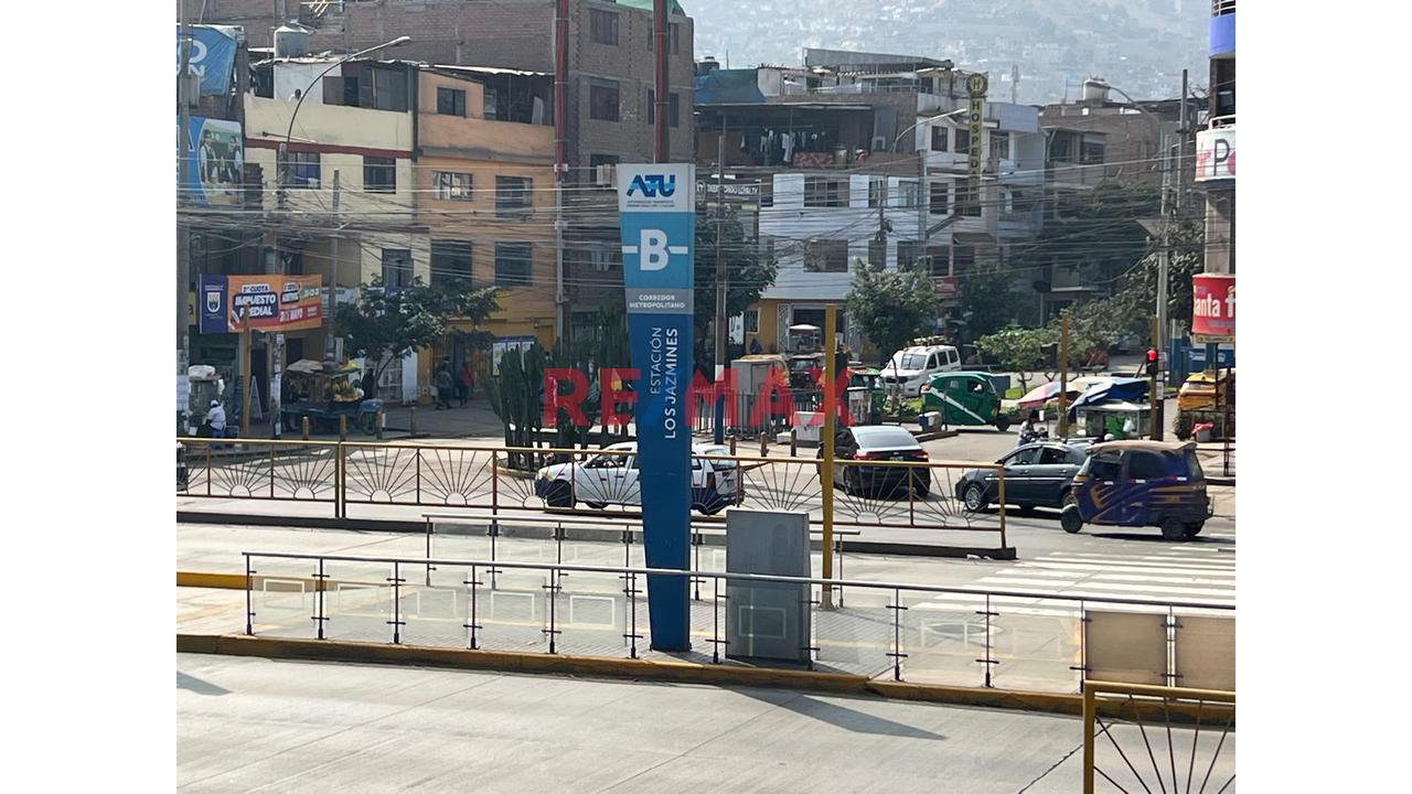 Alquilo Local Comercial Av. Tupac Amaru - 6