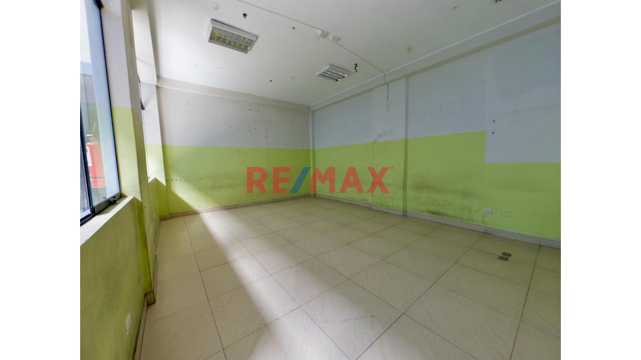 Venta De Edificio De 4 Pisos, Chaclacayo, 974 M2 — foto 13