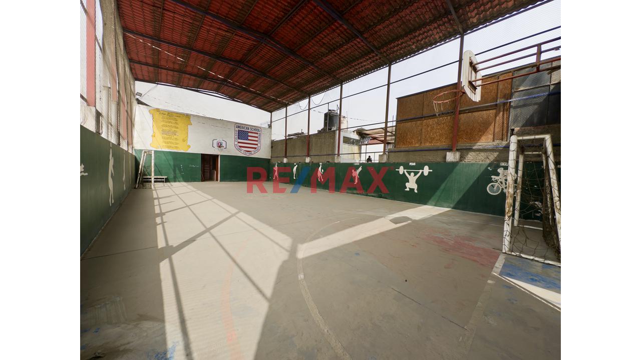 Venta De Edificio De 4 Pisos, Chaclacayo, 974 M2