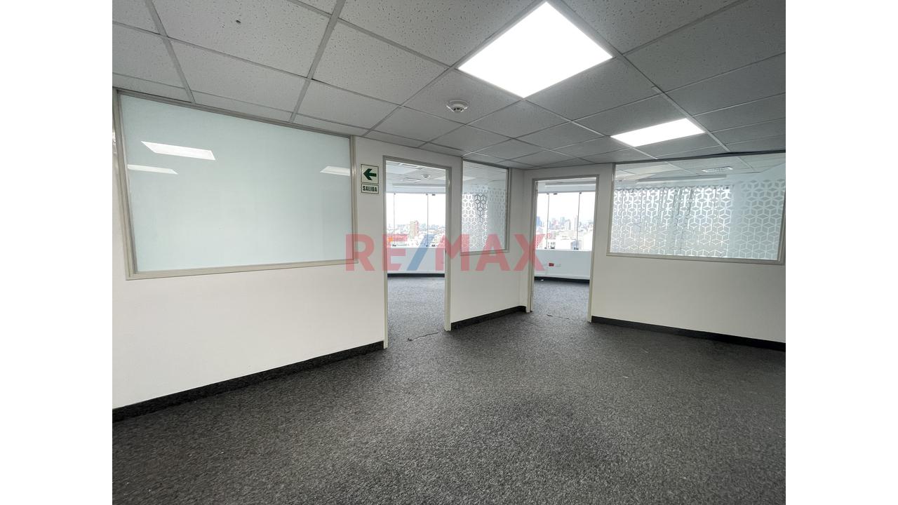 Oficina Corporativa En El Corazón De Miraflores – A 1 Cuadra De Kennedy — foto 2