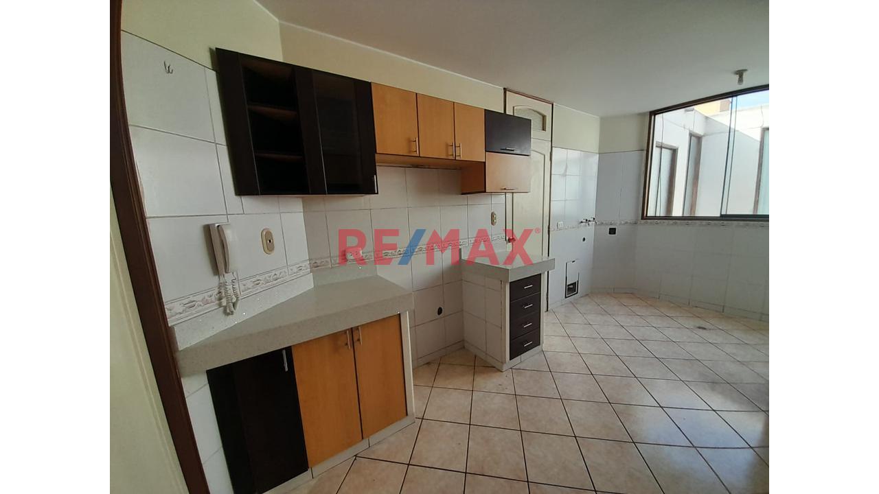 250,000 Dolares. Remanso La Molina Venta Flat Con Aires Y Cochera — foto 14