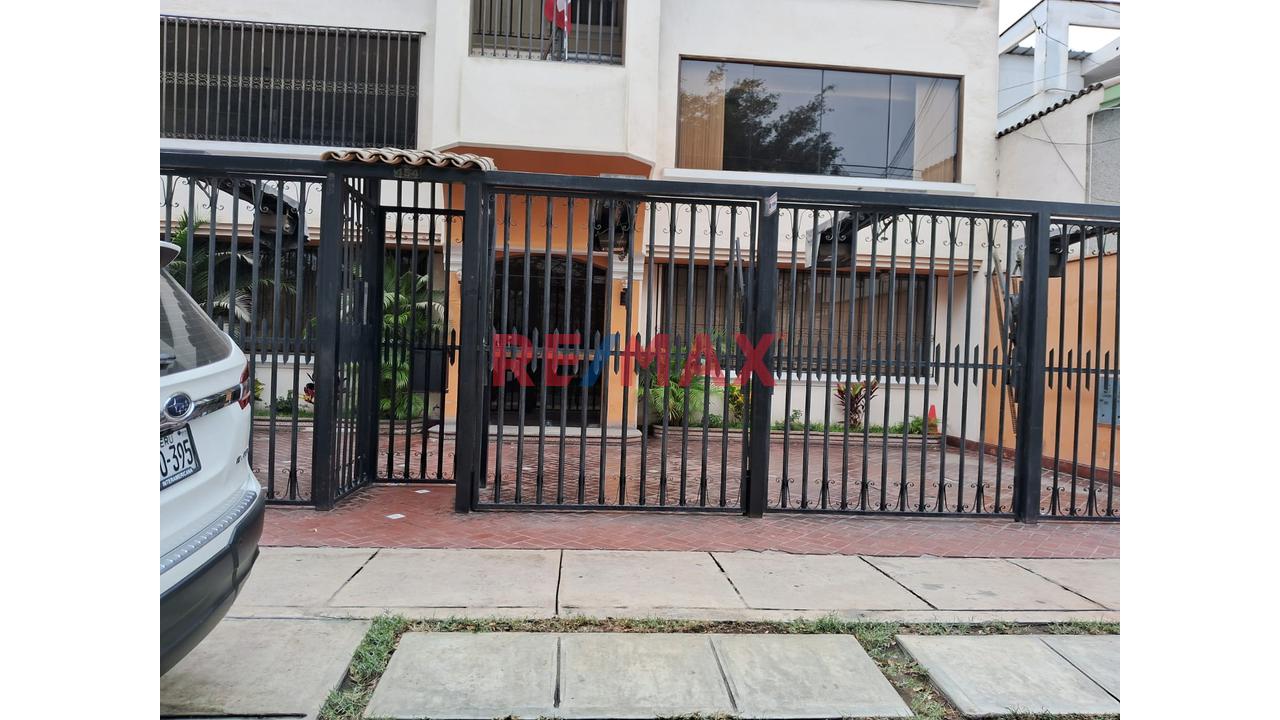 250,000 Dolares. Remanso La Molina Venta Flat Con Aires Y Cochera — foto 13