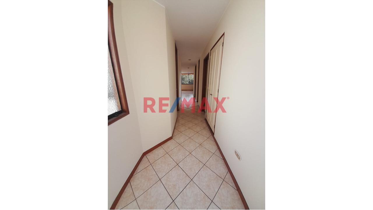 250,000 Dolares. Remanso La Molina Venta Flat Con Aires Y Cochera — foto 7