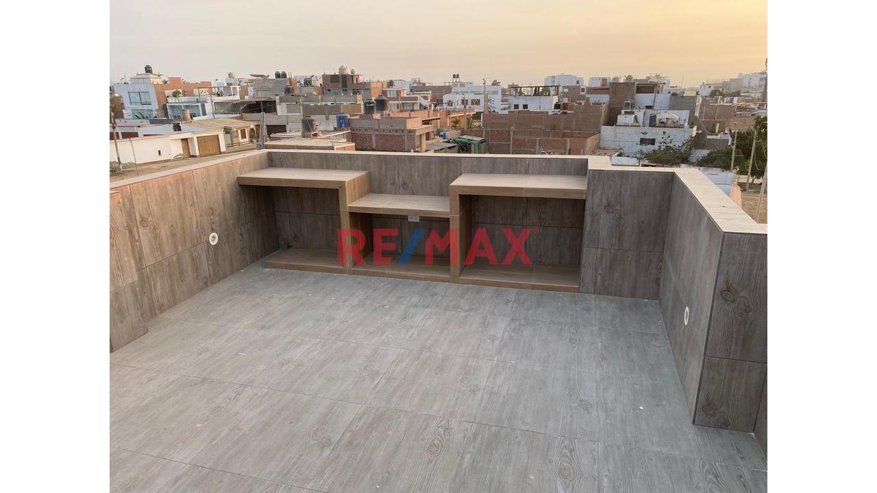 Edificio Moderno En Venta San Bartolo: 7 Dptos. Ideal Inversión - 2