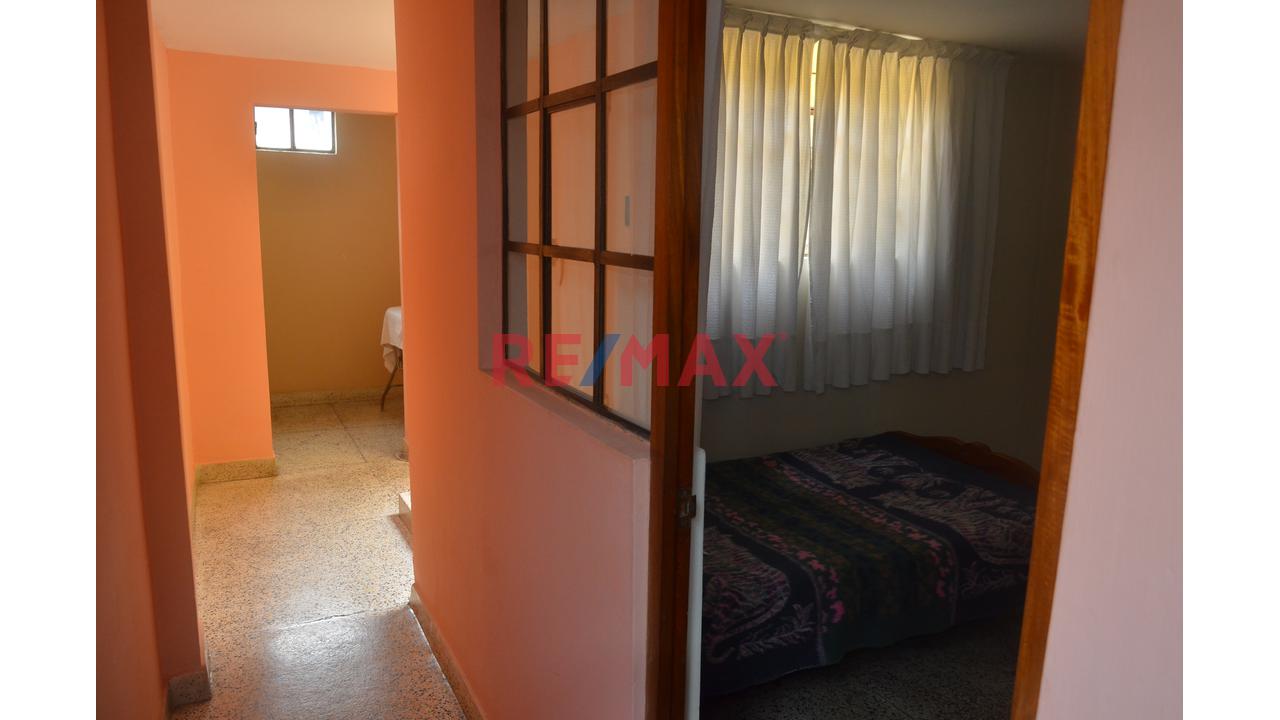 Casa En Venta De 3 Pisos En Smp - 6