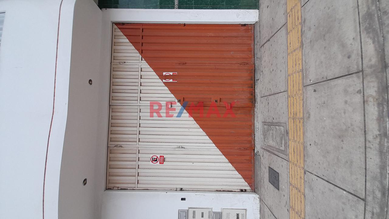 Espectacular Local comercial ubicado en San Martin De Porres Espectacular Local comercial ubicado en San Martin De Porres