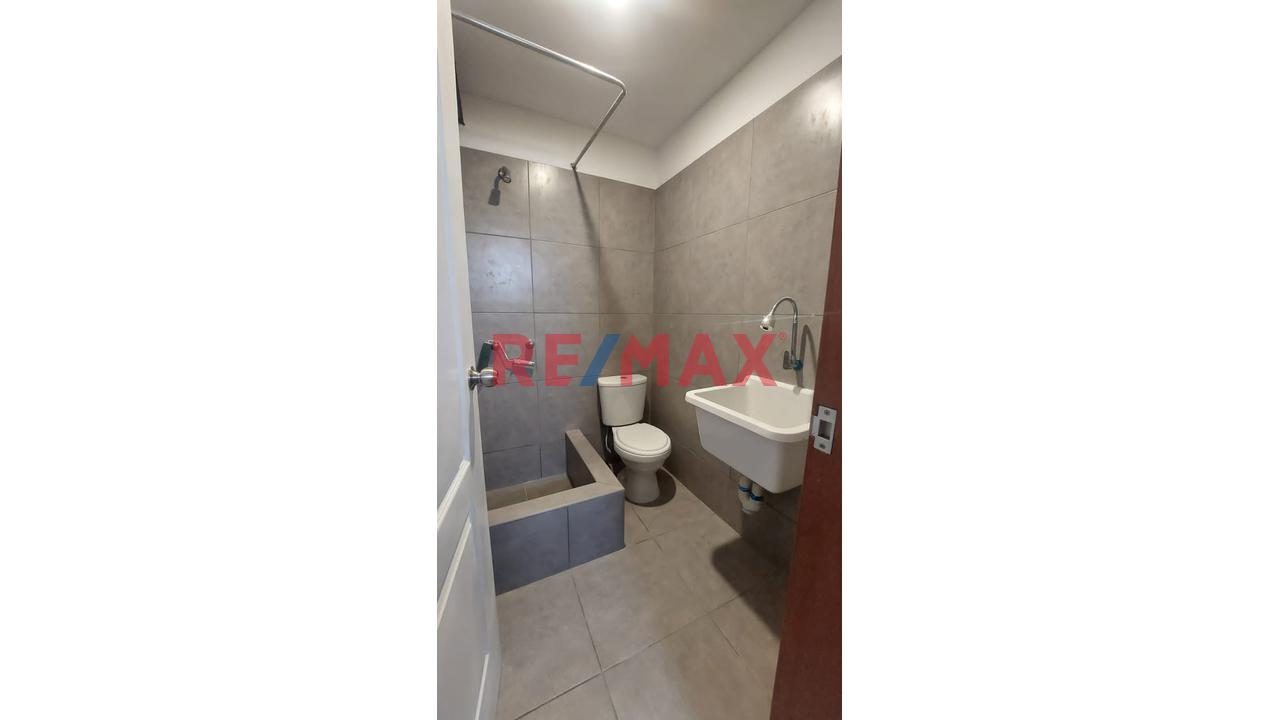 Venta Departamento De 162M2 Alt. Cdra 6 De Roca Bologña Miraflores — foto 5