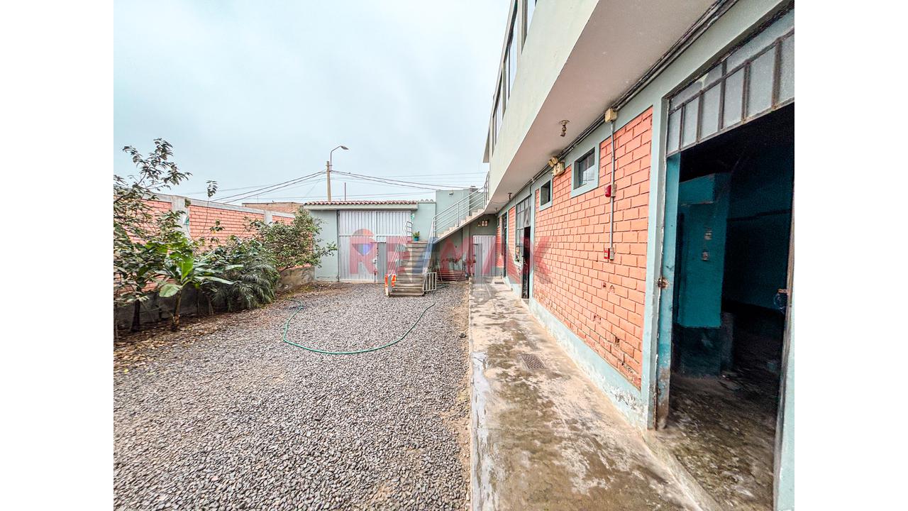 Almacen Con Oficinas Y Patio De Maniobras -1000 M2 (Uso Industrial Ligero/Logistico) - 11