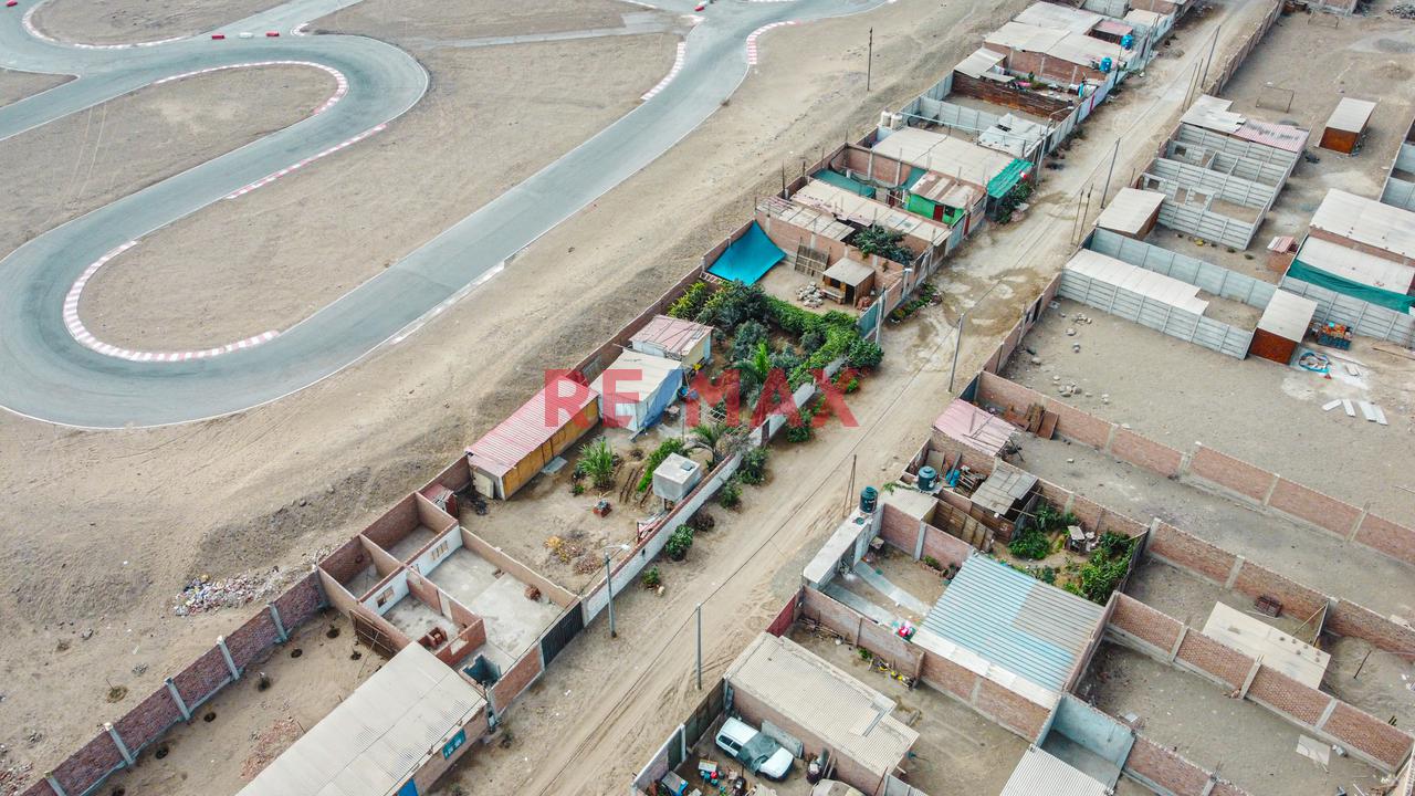 Venta De Amplio Terreno 895Mts Más 600 Mts De Retiro Municipal - 3