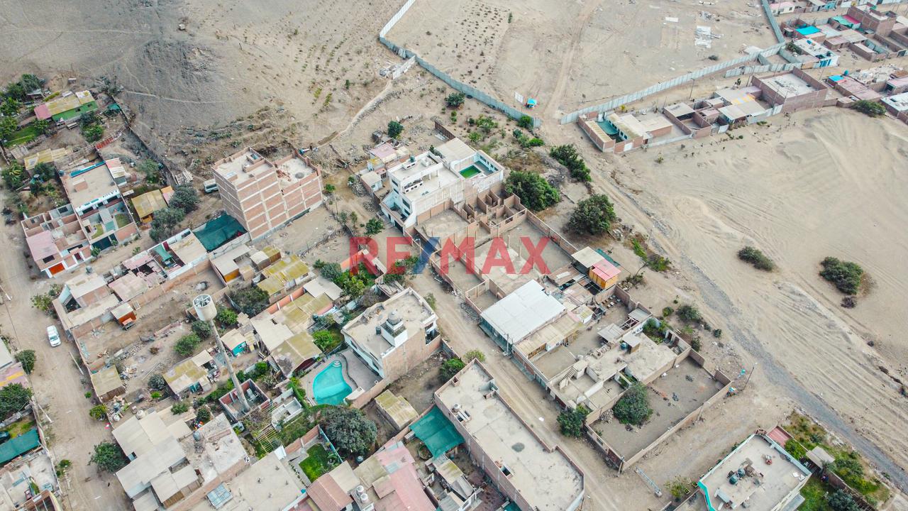 Venta De Amplio Terreno 895Mts Más 600 Mts De Retiro Municipal - 13