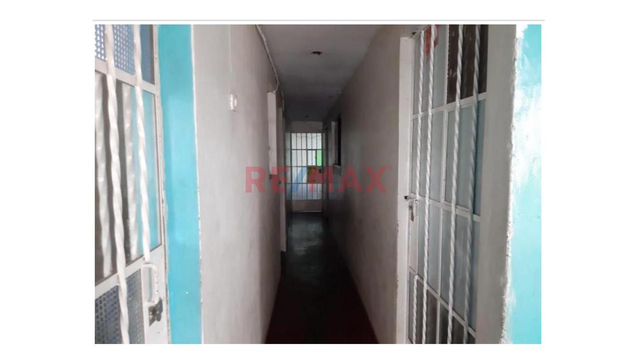 Venta De Casa A Pasos Estacion Jamaica Y Parque Sinchi Roca En Comas - 8