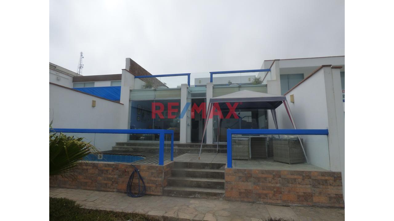 Casa De Playa En Condominio ¨Punta Corriente¨ Km 122.3 Primera Fila. Se Vende Por Viaje. Super Precio - 1