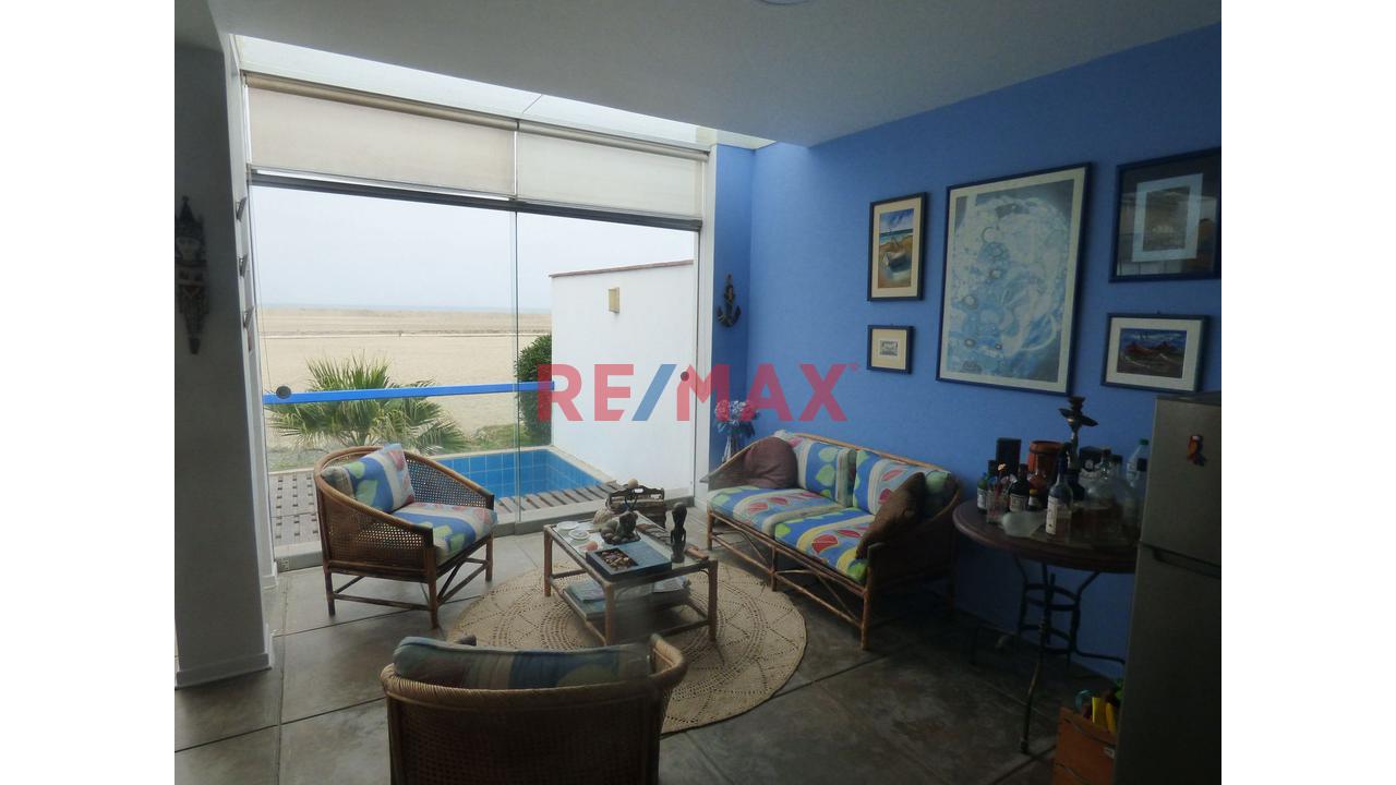 Casa De Playa En Condominio ¨Punta Corriente¨  Km 122.3    Primera Fila.   Se Vende Por Viaje. Super Precio - 2