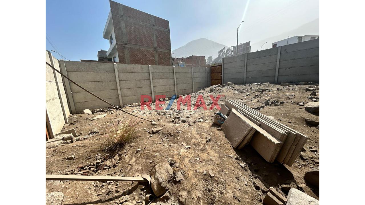 Venta De Terreno De Lurigancho De 95M2 - 3