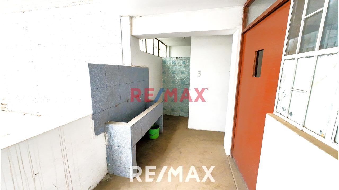 Local Comercial Con La Mejor Ubicación Y Visibilidad | Carabayllo - 10