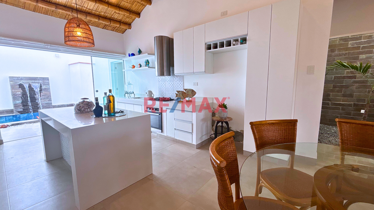 Linda Casa De Playa En Estreno - Playa Lobos Km 127 - A 20 Pasos De La Playa. — foto 9