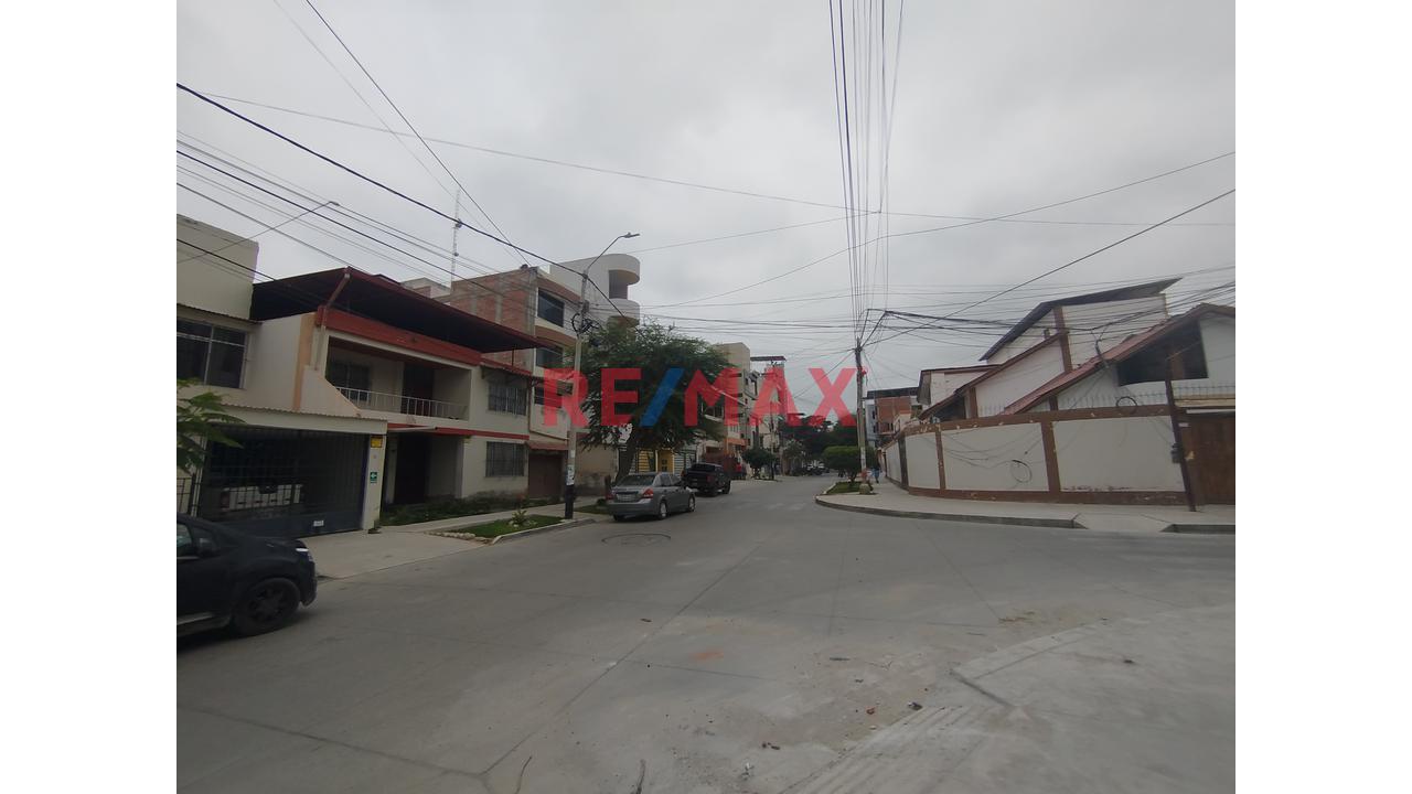 Alquiler De Local Comercial 80M2 En Primer Piso De Estreno - 10