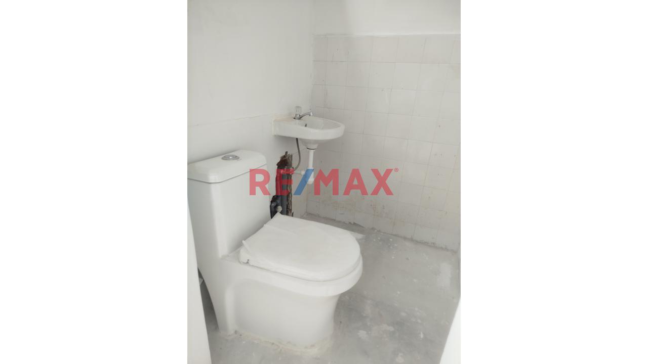 Alquiler De Local Comercial 72M2 En Primer Piso De Estreno - 7