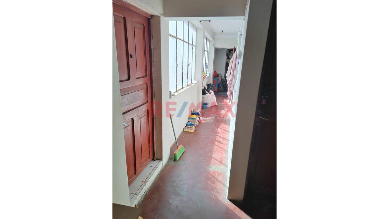 Oportunidad De Inversión En Huánuco(28 De Julio) Casa En Venta Como Terreno 659 M2 - 4