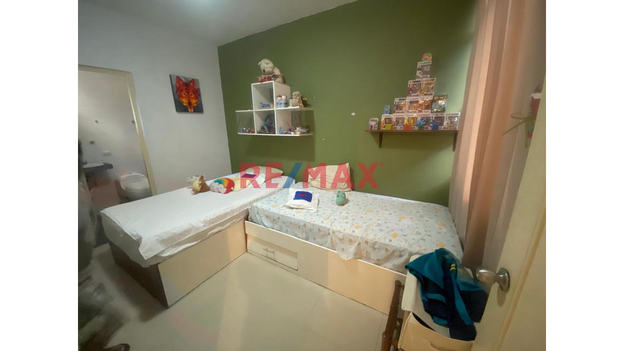 Casa En Venta En Urb. Miraflores — foto 14