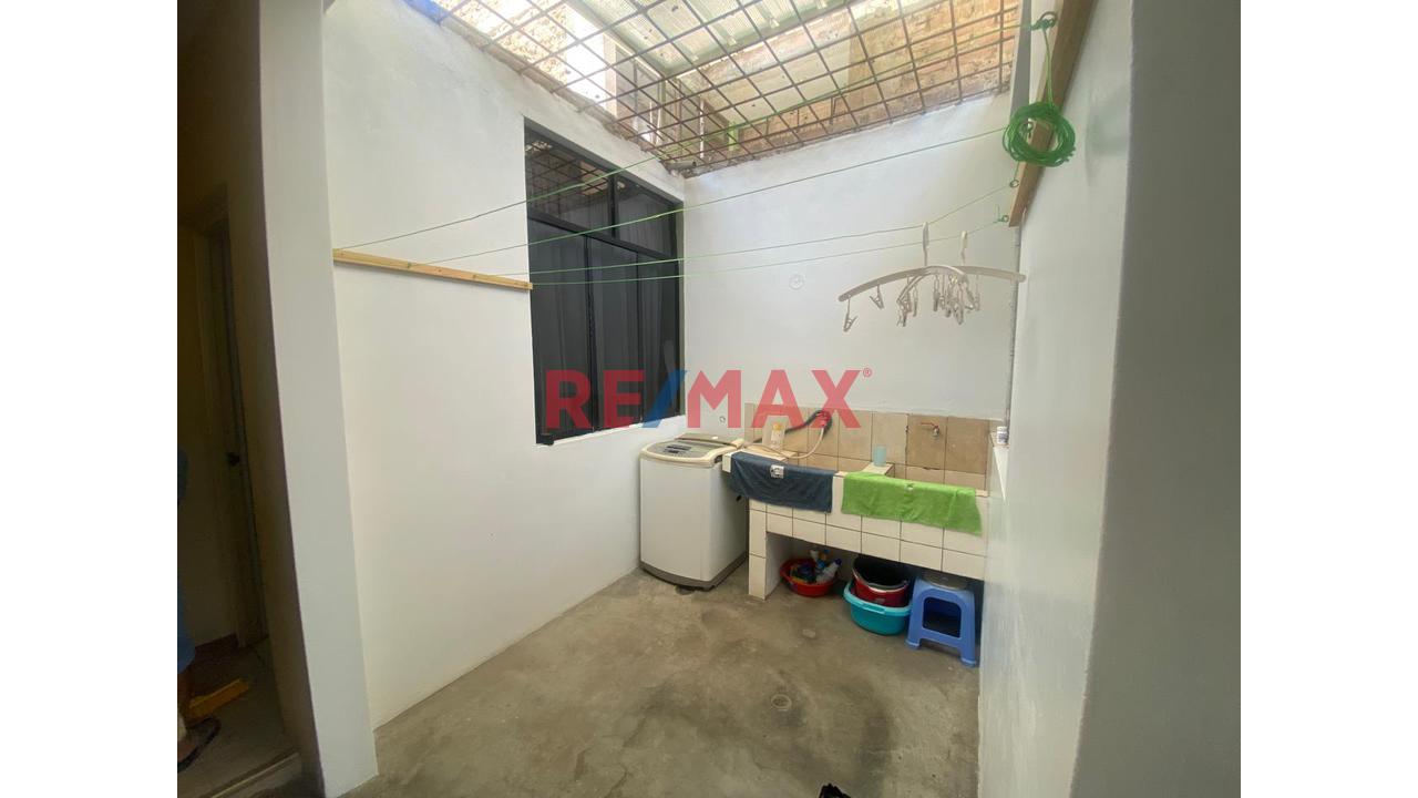 Casa En Venta En Urb. Miraflores — foto 13