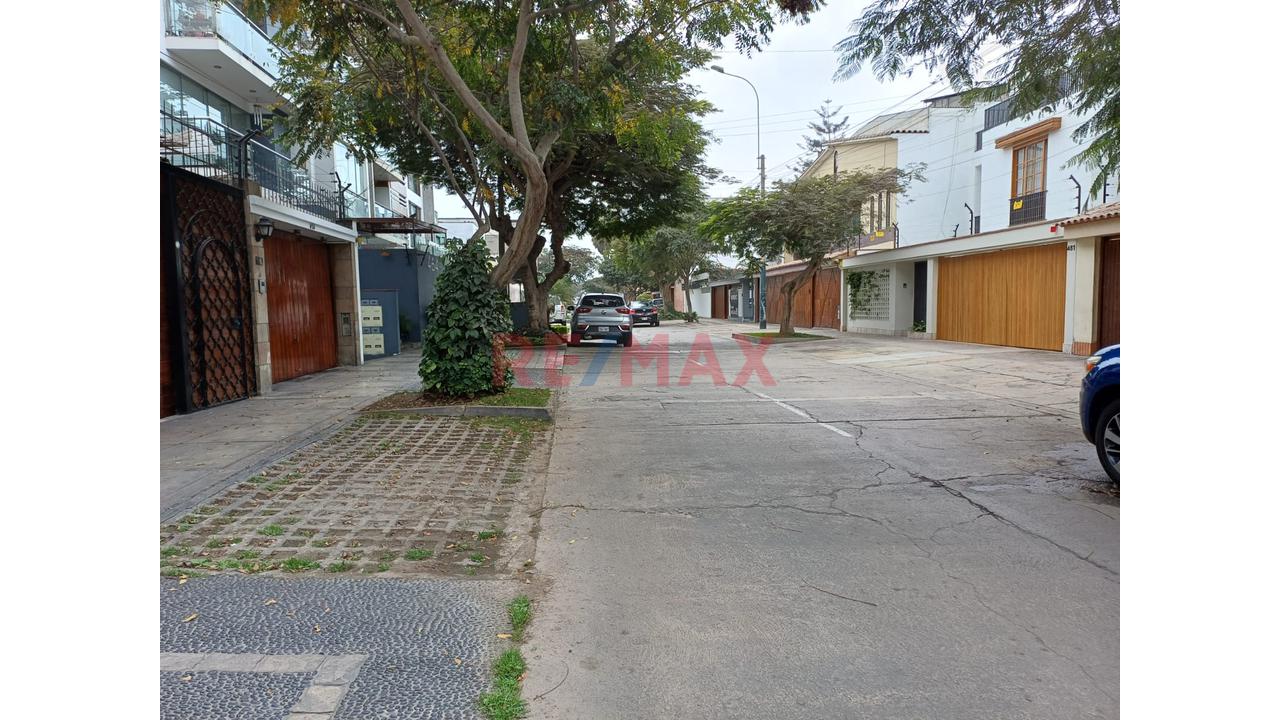Vendo Duplex En Una Exlente Zona De Surco