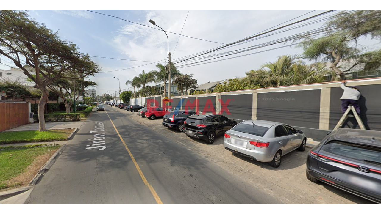 Oportunidad única Terreno ubicado en Santiago De Surco Oportunidad única Terreno ubicado en Santiago De Surco