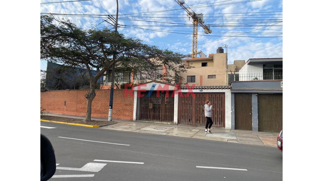 Vendo Casa Como Terreno En Surco - Chacarrilla - 7