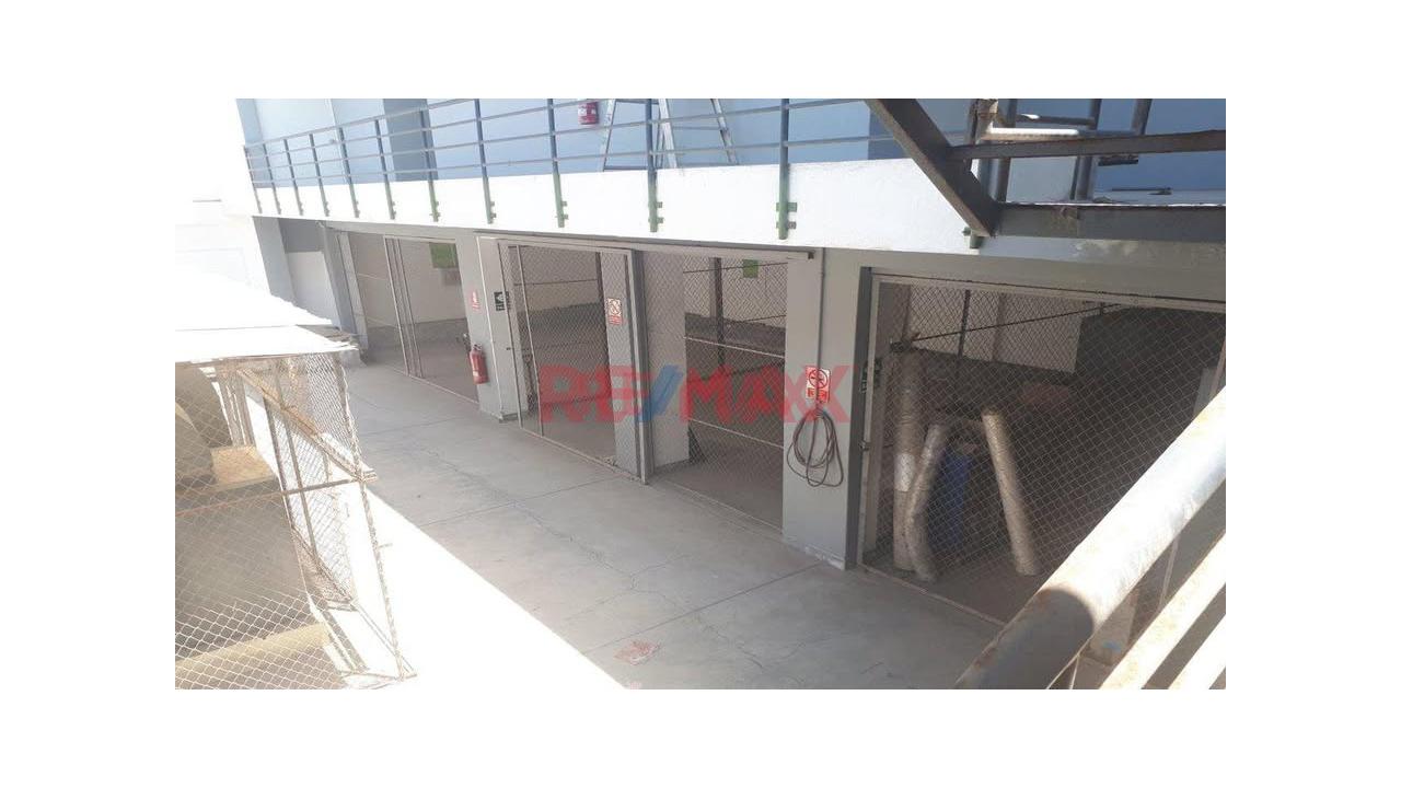 Venta De Local En La Campiña, Chorrillos. - 8