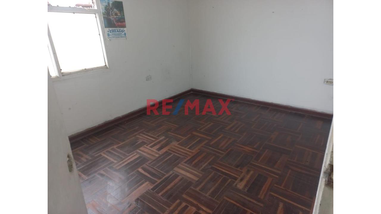 Venta De Casa - Terreno Huacho - 13