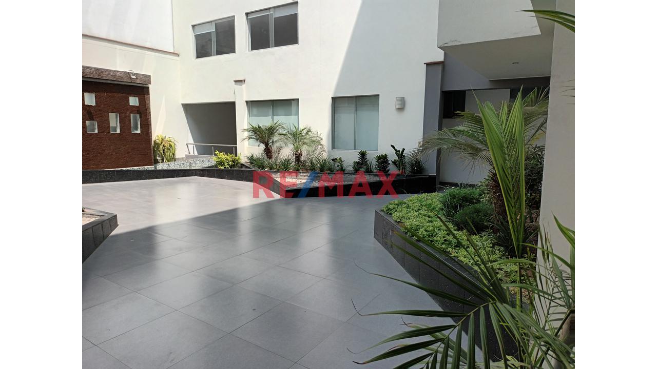 Departamento En Venta Con Vista A Parque Cerrado En Chacarilla – San Borja — foto 4