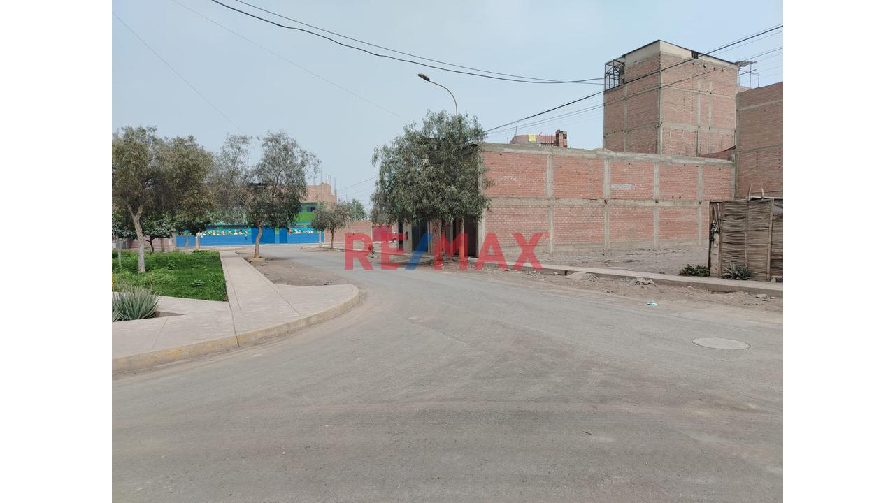 Terreno De 120 M2 En Venta En Urb Santa Paula 2 Puente Piedra