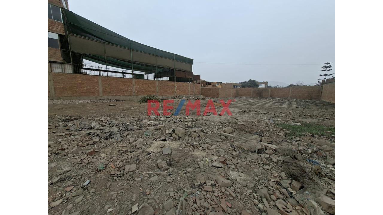 Exclusiva Oportunidad De Inversión: Terreno De 932.40 M² En Puente Piedra - 3