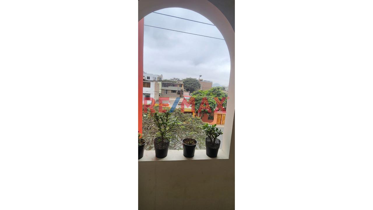 Vendo Dpto En Avenida Los Mochicas, Salamanca, A Una Cuadra De Circunvalación. — foto 15