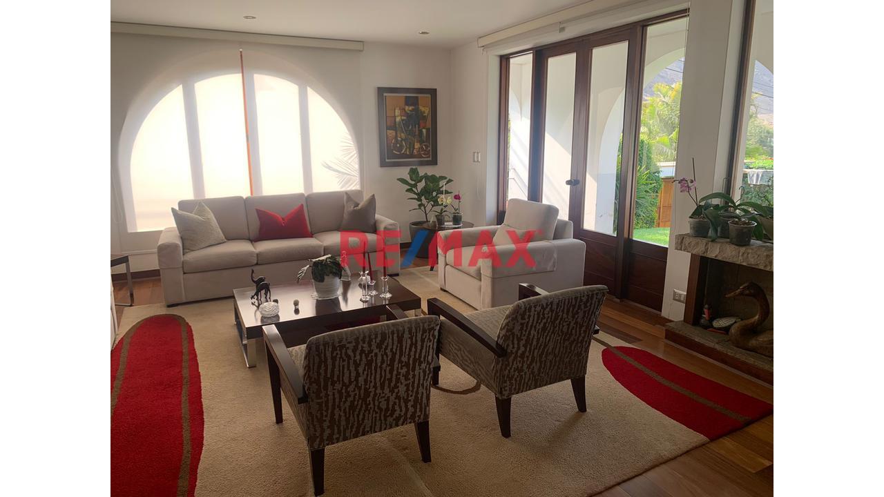 Venta De Casa Espaciosa E Iluminada Con Piscina En Zona Exclusiva De La Molina !!!!! — foto 12