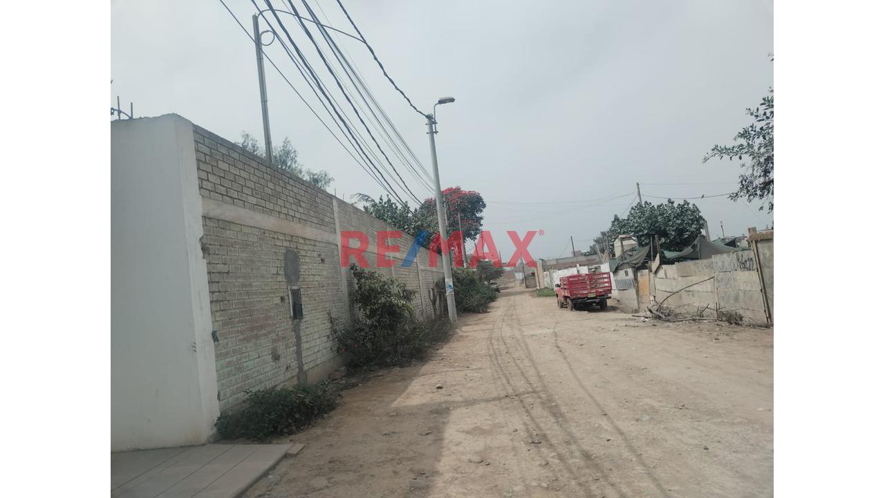 Vendo Amplio Terreno En Puente Piedra — foto 2