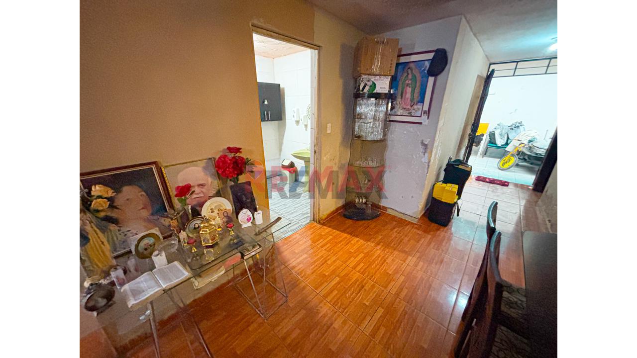 Venta De Casa En Esquina A Pocos Metros De Av. Retablo – Urb. El Pinar, Comas — foto 8