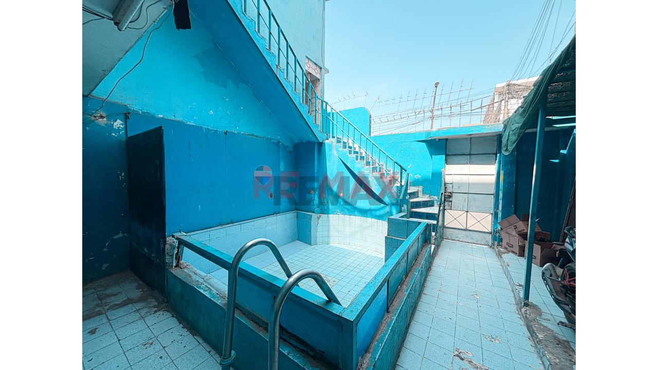 Venta De Casa En Esquina A Pocos Metros De Av. Retablo – Urb. El Pinar, Comas — foto 5