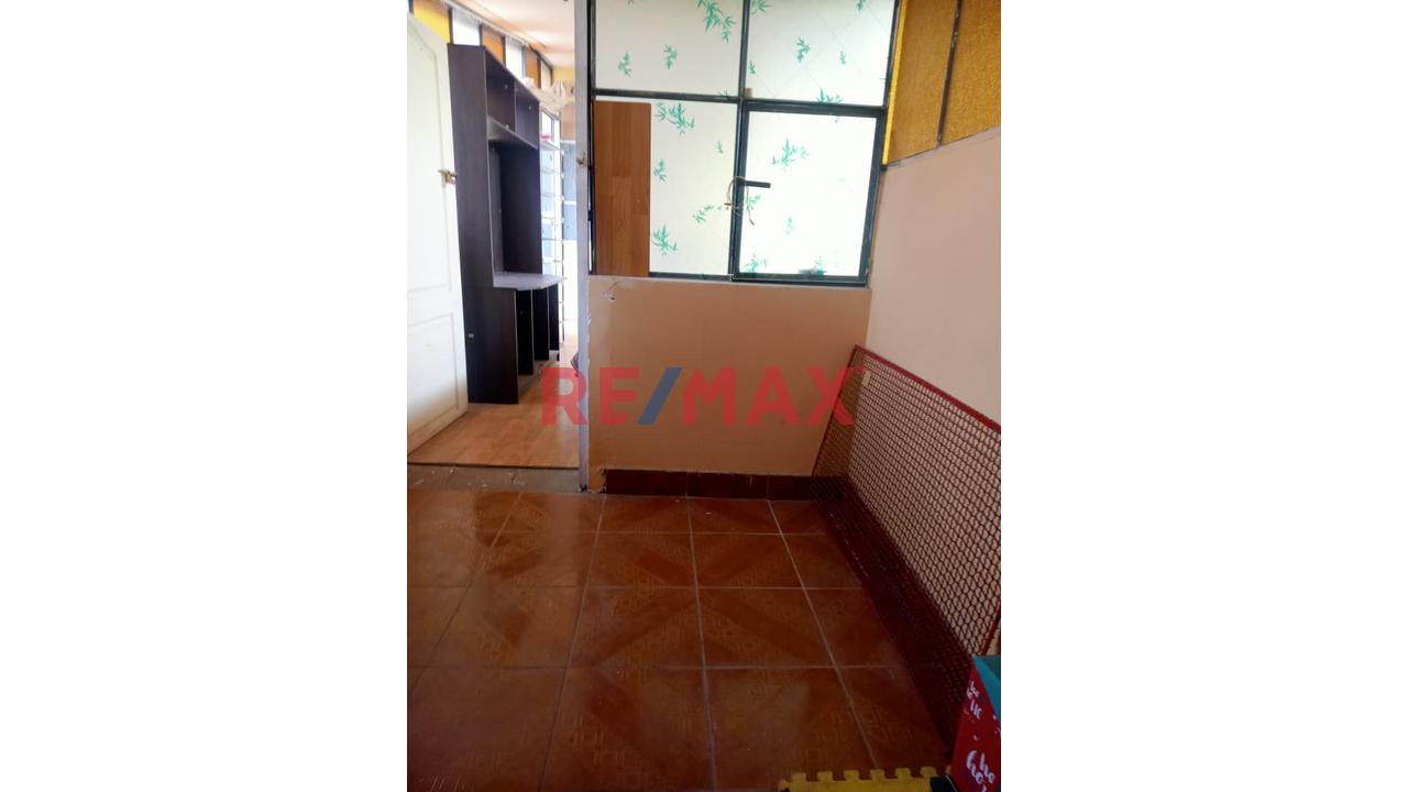 En Venta – Amplia Casa Familiar En Las Joyas, San Sebastián - 10