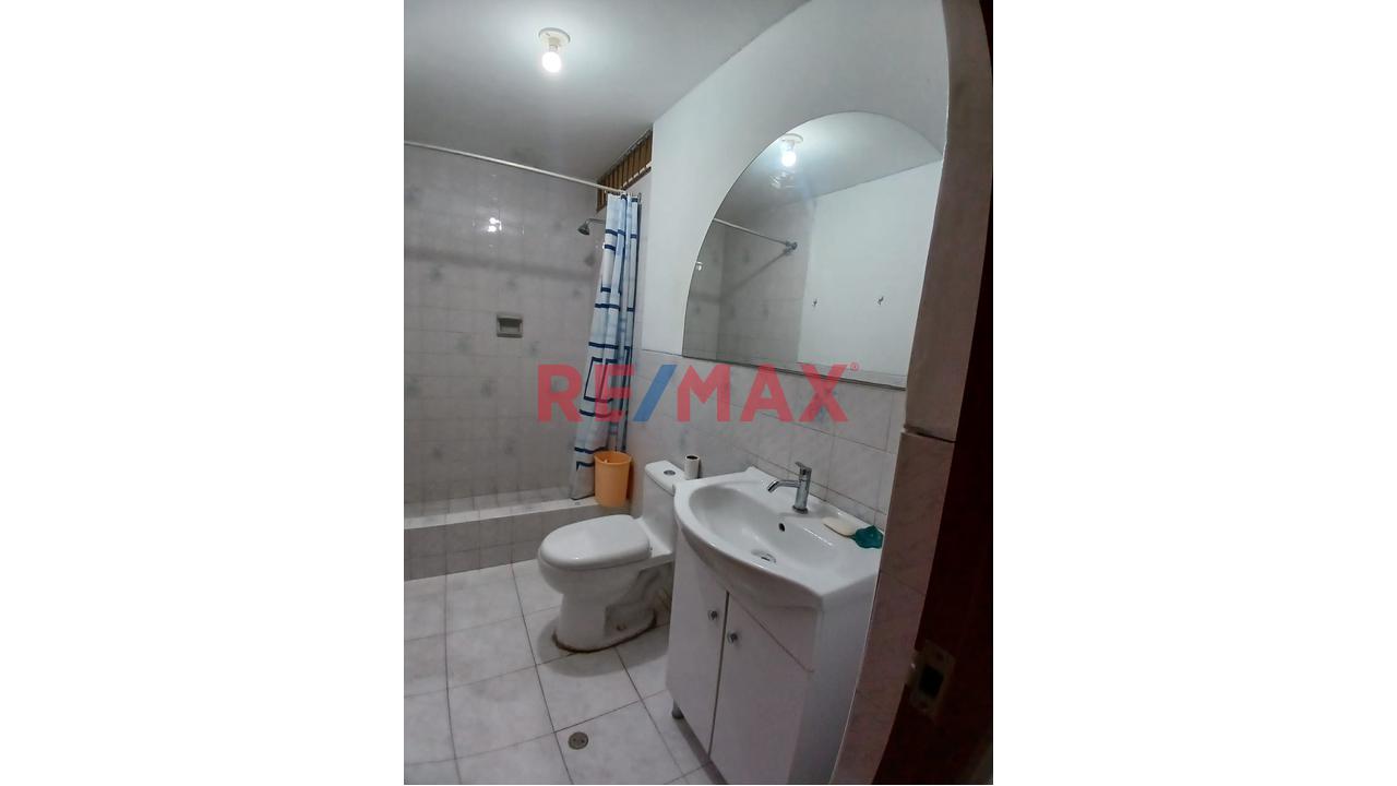 Hermosa Casa De 2 Pisos En Venta En La Urb Santa Ana De 203 Mts 2 - 16