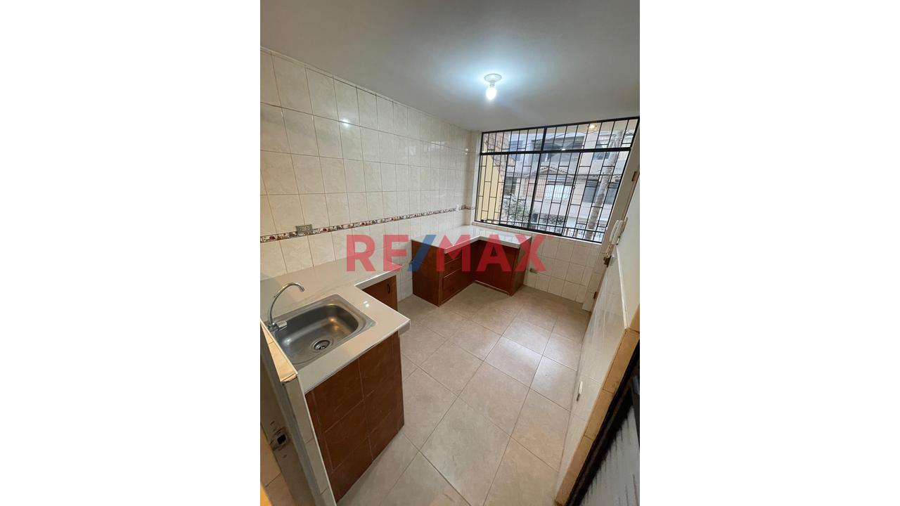 Departamento En Venta En Prolima – Los Olivos De 78M², 2Do Piso, Excelente Ubicación — foto 4