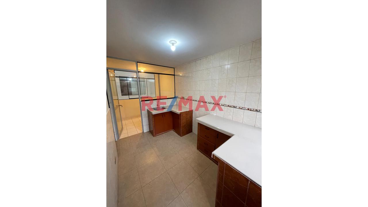 Departamento En Venta En Prolima – Los Olivos De 78M², 2Do Piso, Excelente Ubicación — foto 3