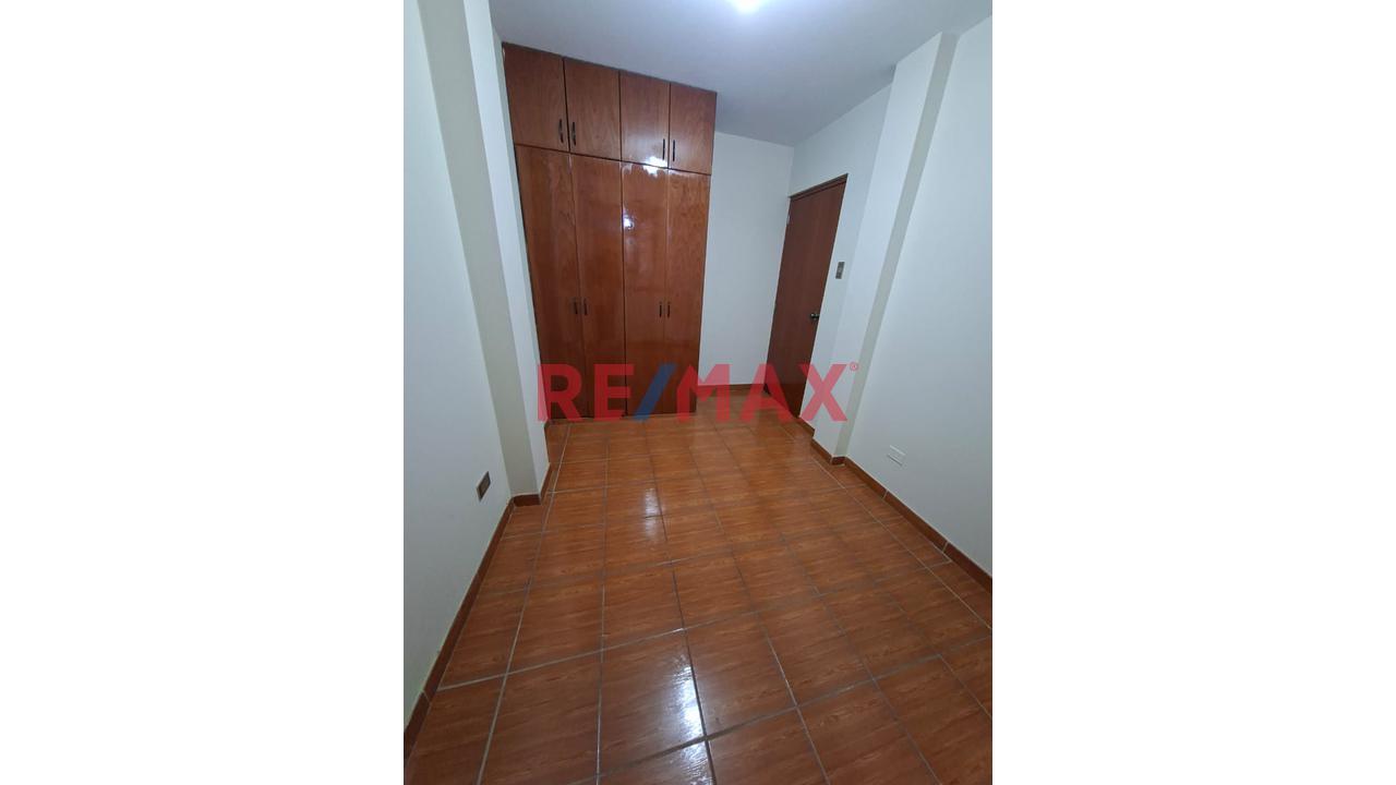 Departamento En Venta En Prolima – Los Olivos De 78M², 2Do Piso, Excelente Ubicación — foto 2