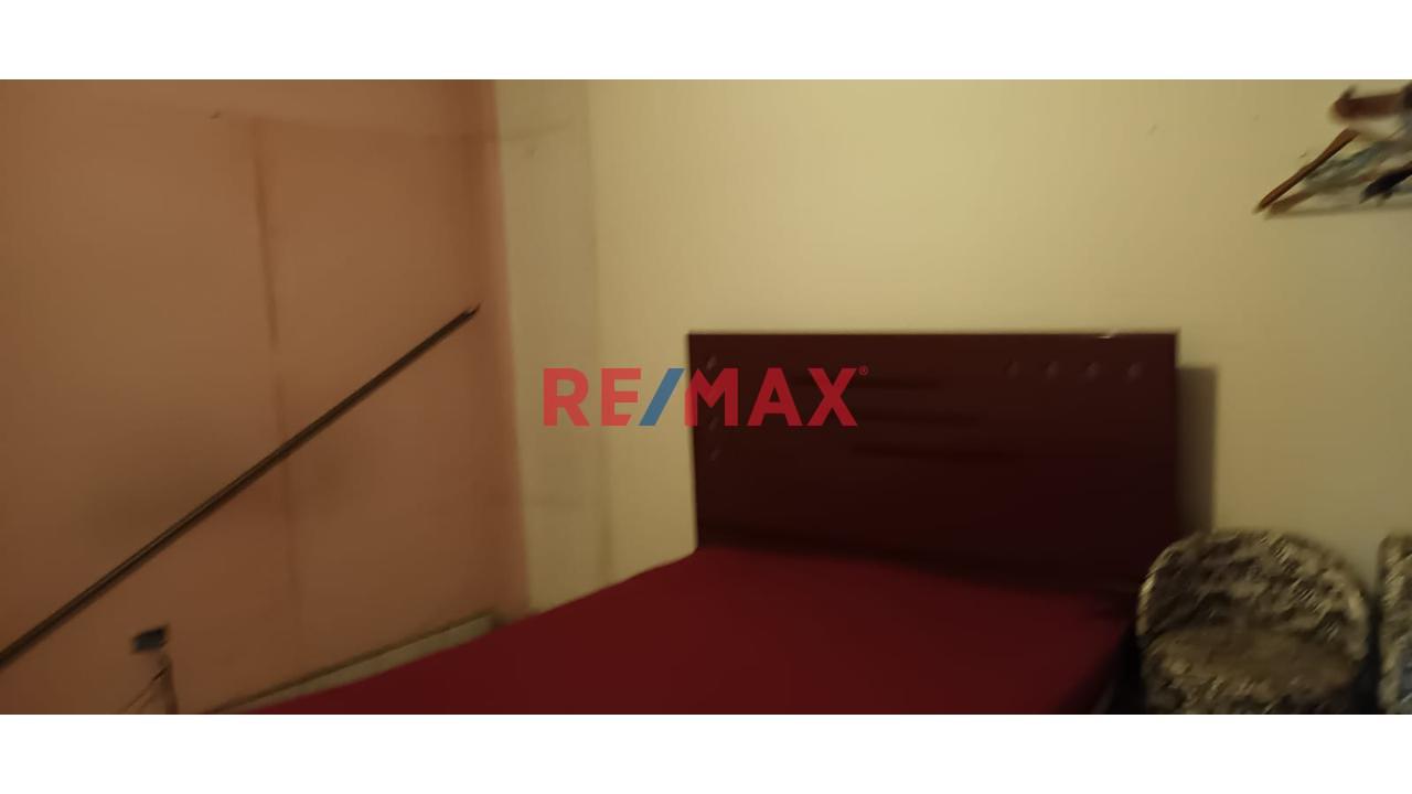 Venta De Linda Casa De 4 Pisos En San Felipe Comas - 16