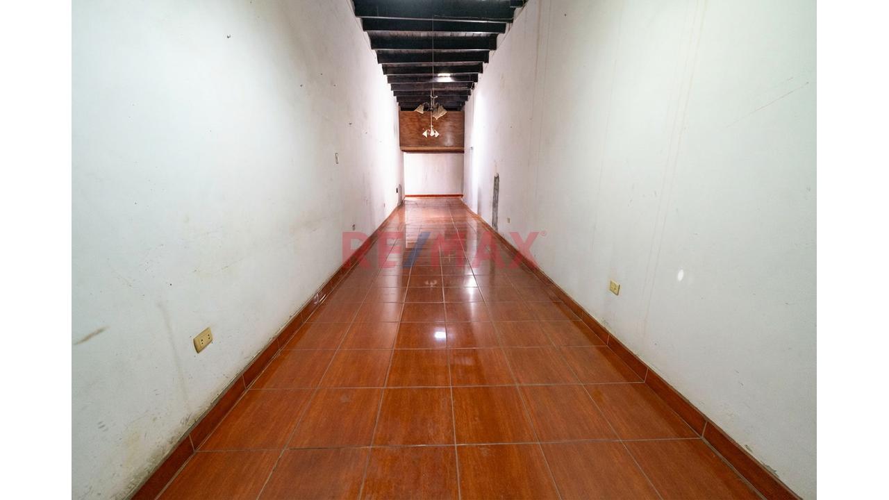 Vendo Casa/Terreno De 617.46 M² En El Centro De Barranca – Ideal Para Proyecto - 3