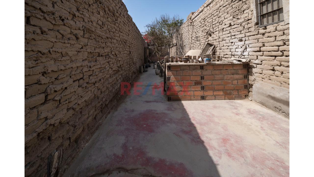 Vendo Casa/Terreno De 617.46 M² En El Centro De Barranca – Ideal Para Proyecto - 4