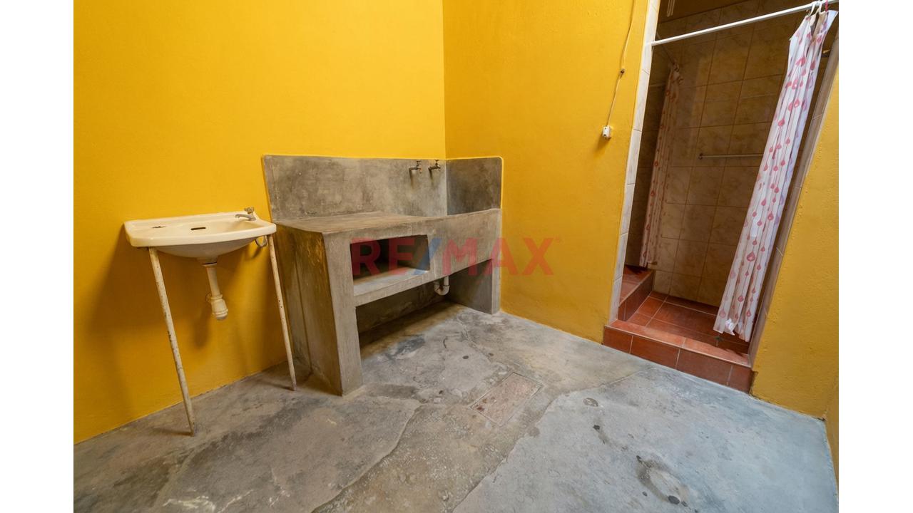 Vendo Casa/Terreno De 617.46 M² En El Centro De Barranca – Ideal Para Proyecto - 9